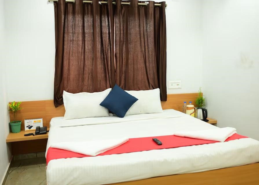 WhatsApp Image 2025-07-25 at 14.41.20 (1)